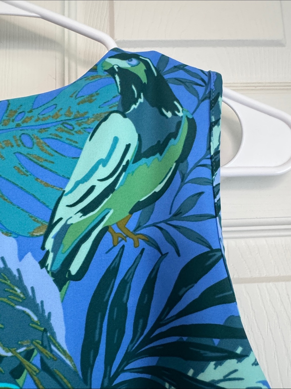 Jude Connally Teal and Blue Tropical Sleeveless Blouse - Picture 6 of 9